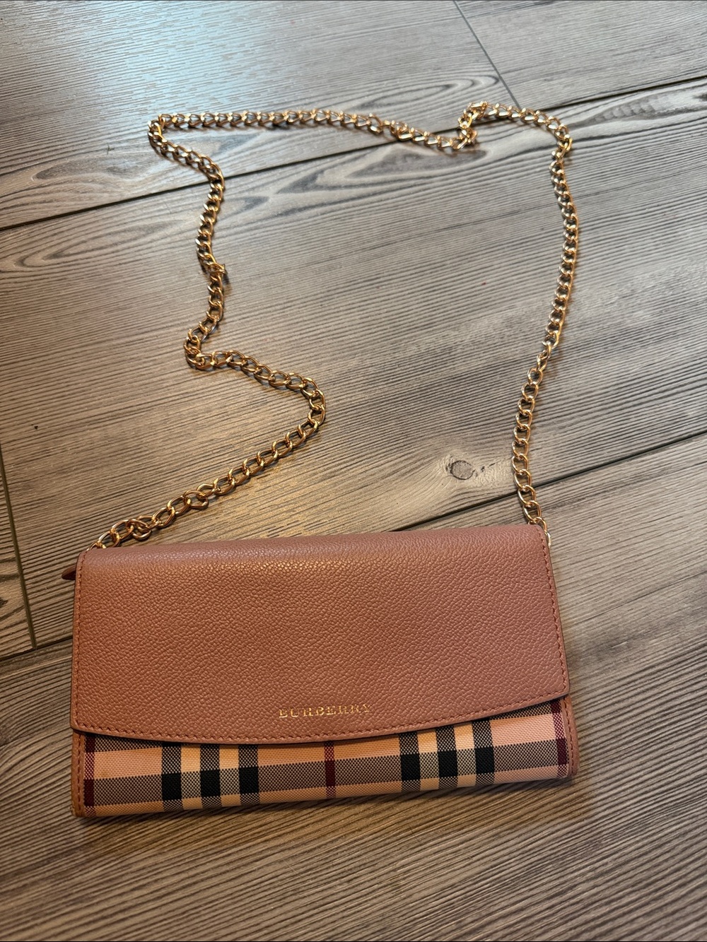 Burberry pink leather and house check canvas chain wallet
